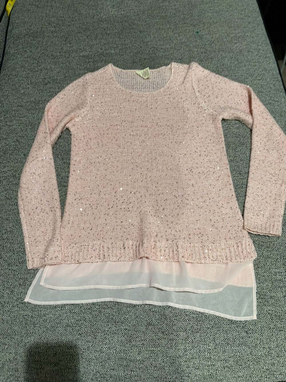 075-Faded Glory Sweater Size M (8-10) Pink Sequin Sheer Hem